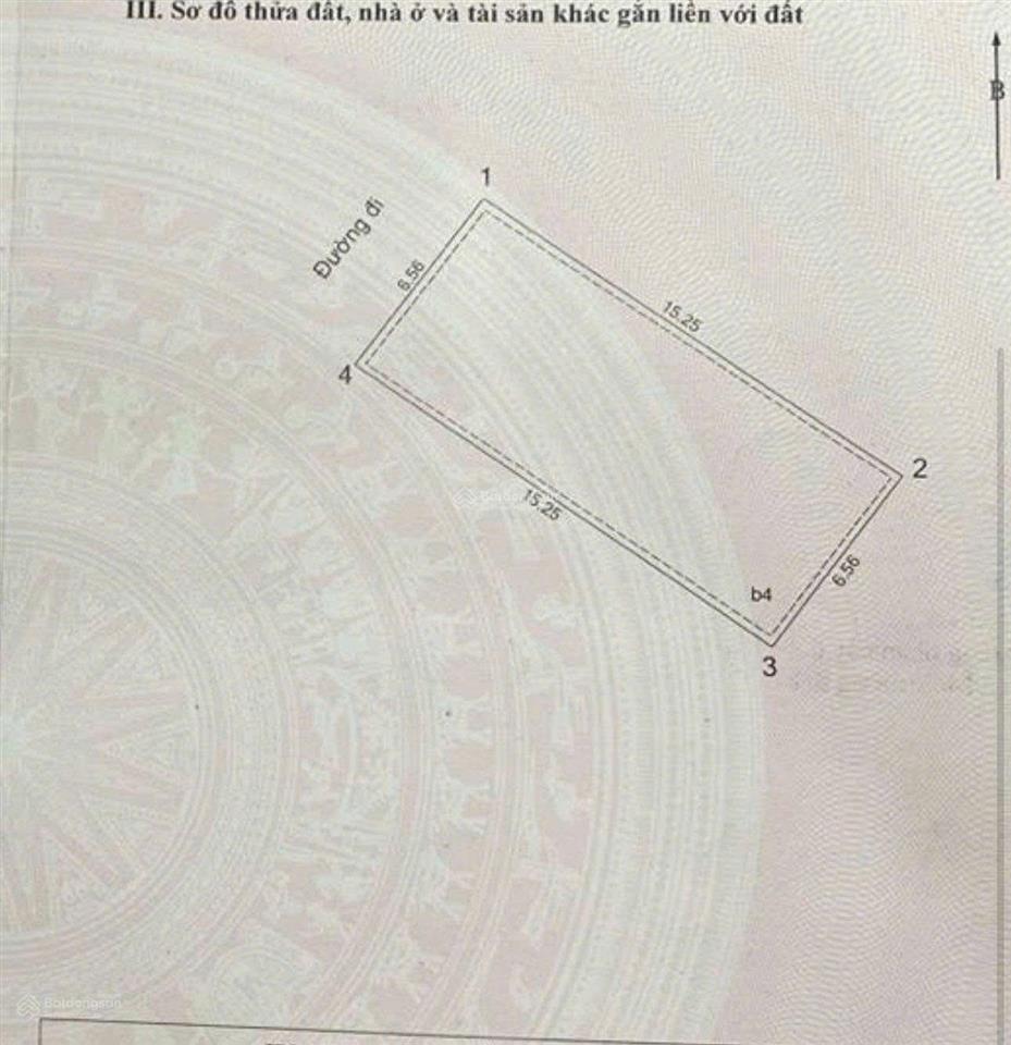 Bán căn liền kề tại 25a lê văn lương. 100m2. mt 7m. giá đầu tư