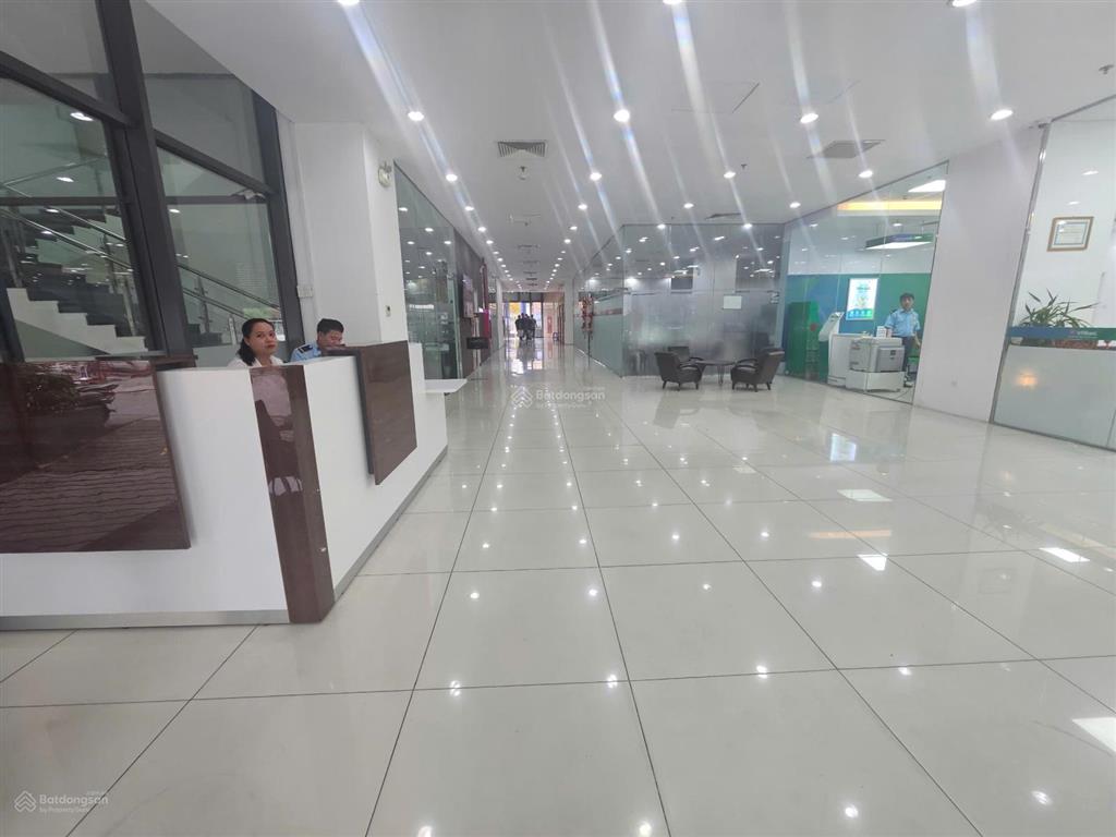 Bán tòa nhà 12 tầng lô góc mp cầu giấy, tài sản vĩnh cửu. giá đầu tư