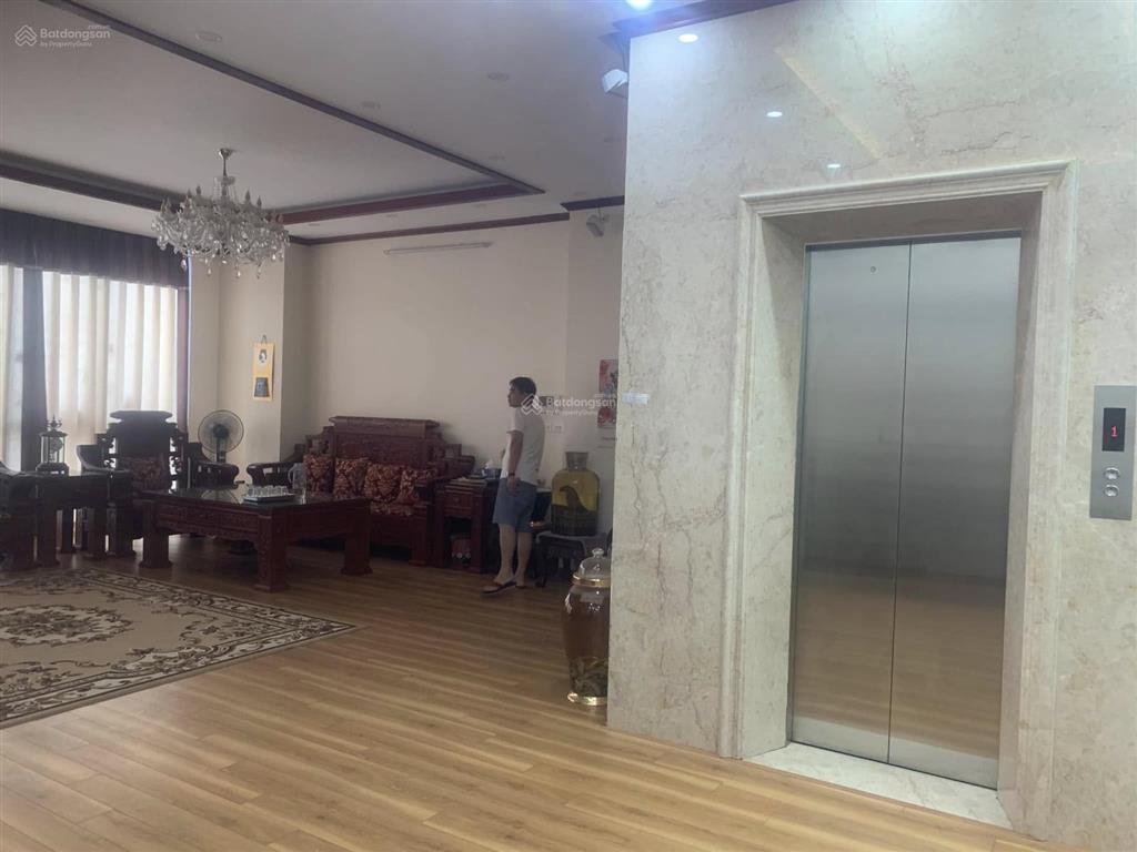 Bán căn nhà lô góc 3 mặt đường phố trịnh văn bô. mặt tiền 30m. giá đầu tư
