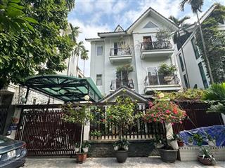 Chủ giảm chào 5 tỷ căn biệt thự mỹ đình sông đà. 210m2. mt 10m, có thang máy. giá đầu tư