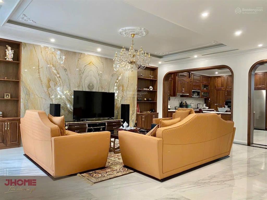 Chủ nhà giảm 5 tỷ cho căn bt trung tâm đường 30m. giá tốt nhất khu đô thị ciputra  nam thăng long