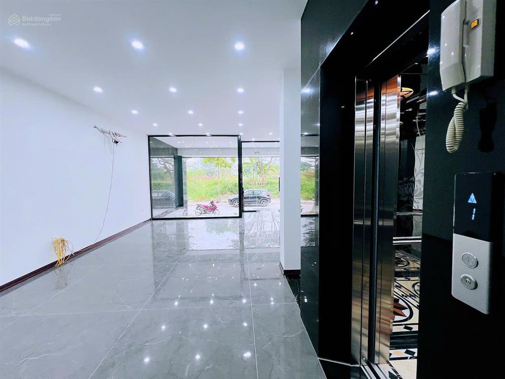 Chủ thiện chí bán căn nhà 5 tầng, mặt tiền 7m phố trịnh văn bô. giá đầu tư