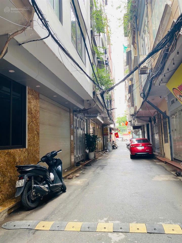 Chủ cần tiền bán căn nhà lô góc 3 mặt đường phố trần quốc hoàn  phạm văn đồng, giá đầu tư