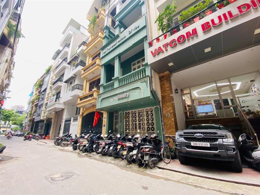 Chủ thiện chí bán căn nhà 7 tầng tại khu phân lô bàn cờ trung kính đôi, giá đầu tư