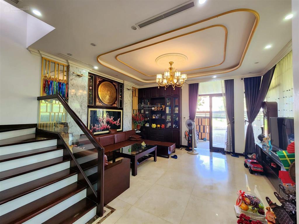 Chủ nhà thiện chí giảm chào 5 tỷ bán căn nhà mặt phố lưu hữu phước. giá đầu tư