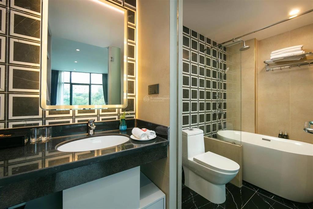 Chủ thiện chí giảm chào 40 tỷ cho tòa khách sạn 12 tầng phố trần thái tông. hiệu suất cao