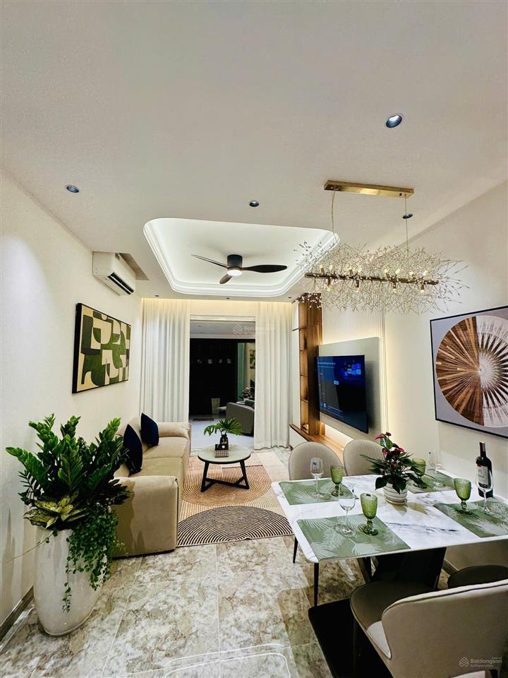 Bán nhanh căn hộ sân vườn sky garden 1, phú mỹ hưng, q7, 3pn nhà mới đẹp, đang có hợp đồng thuê tốt