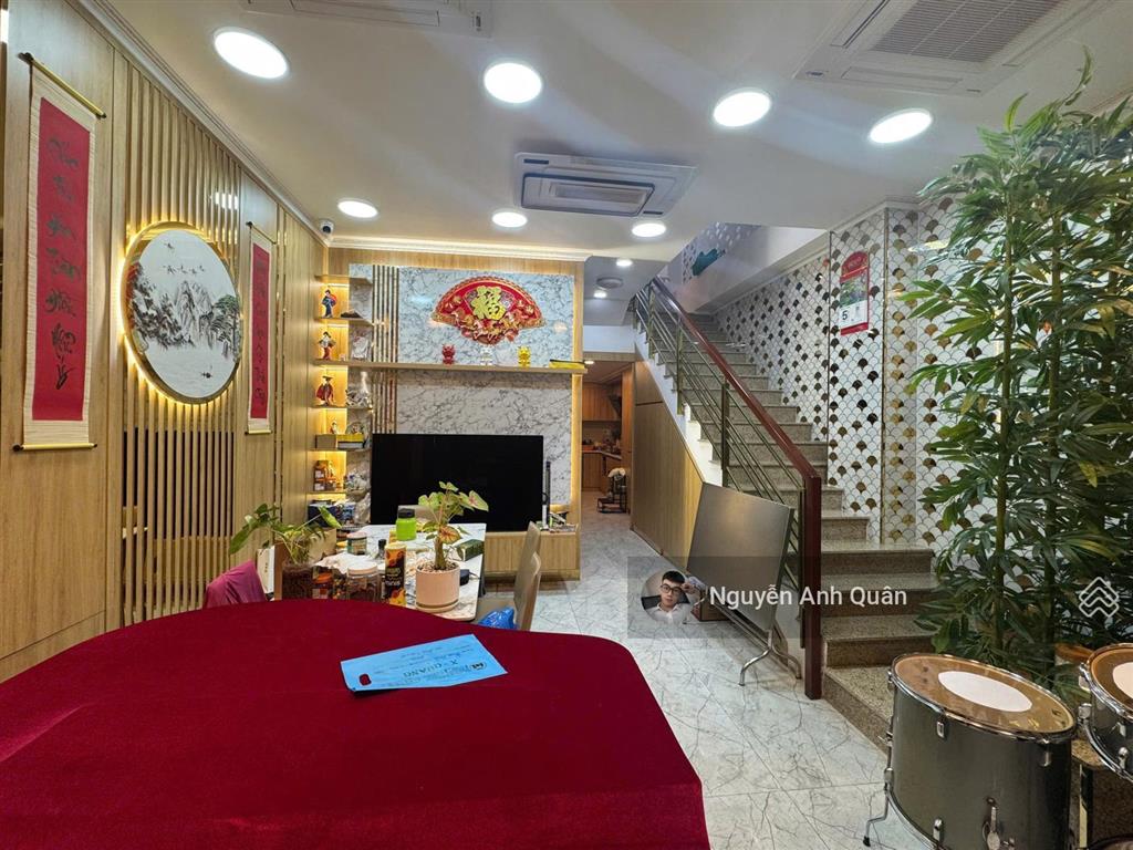Bán nhà mới xây hẻm 3 tháng 2 quận 10, dt 5x13m 4t thang máy để lại full nội thất xịn giá 14,5 tỷ