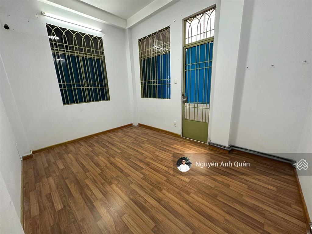 Cho thuê căn hộ 2pn, 1wc, 65m² tại chung cư nguyễn trãi quận 1 giá 10tr có thương lượng