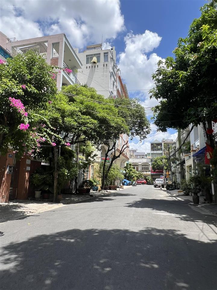 Bán nhà khu cao cấp dt (7.8x19.7m) ngay vạn hạnh mall, quận 10, giá 35 tỷ