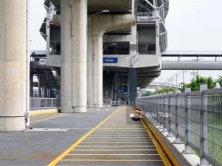 Chỉ 42 tỷ  sở hữu khuôn đất xd 7 tầng ngay trạm metro quận 2  dt 10x24m=240m2  đường lớn 12m
