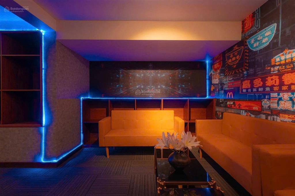 Độc bản  chính chủ cần bán biệt thự trực diện sông  dt 15x42=645m2  5 tầng  giá cực kỳ ưu đãi