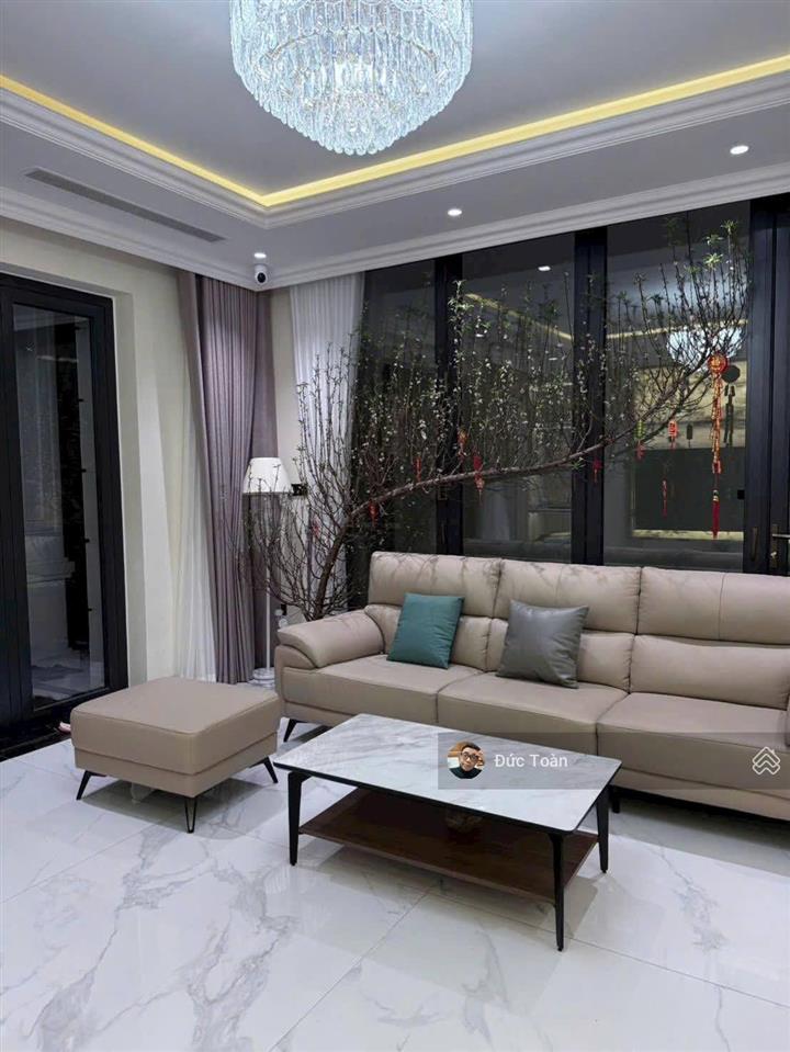 Chính chủ cần bán biệt thự ngay đường nguyễn văn hưởng dt 8.5x18 3 tầng  full nội thất  43.5 tỷ