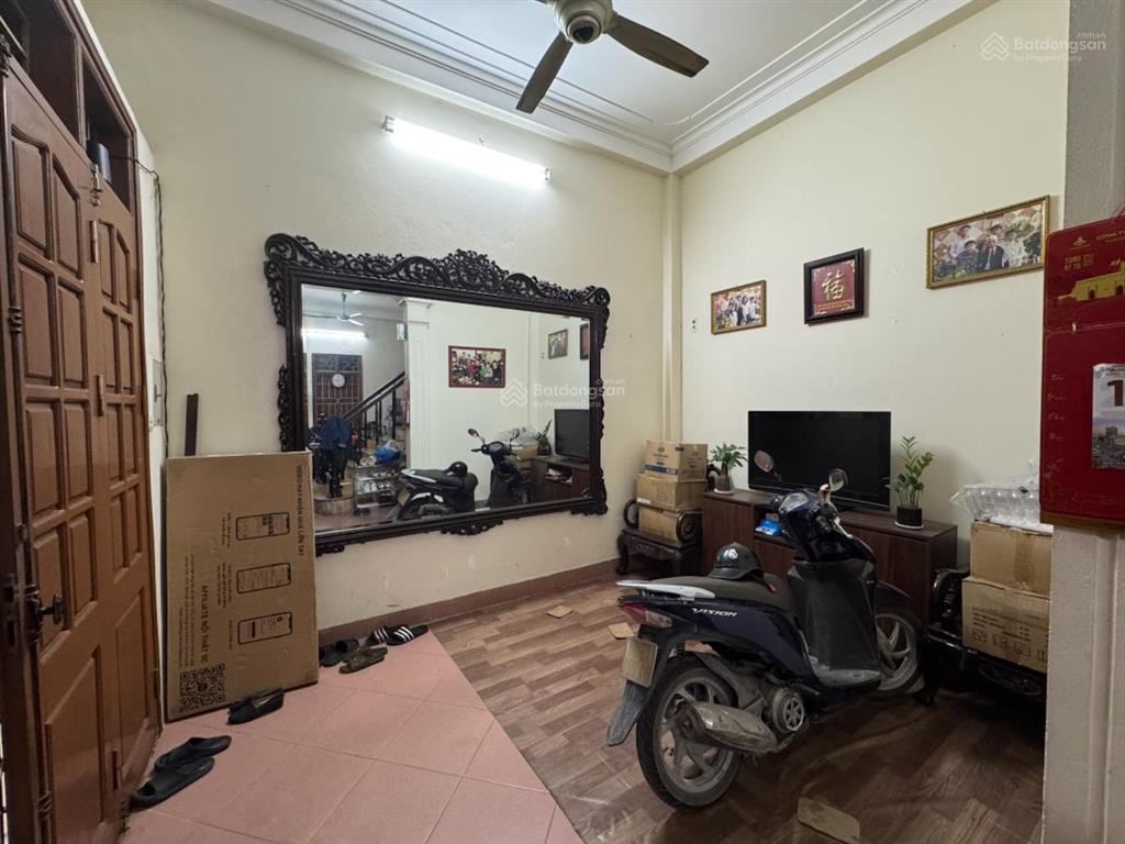 Tin chuẩn! p. thái thịnh, ngõ thông, 25m ô tô tránh, sát phố, mới đẹp, ở/ cho thuê, sổ cc, 31m2*5t