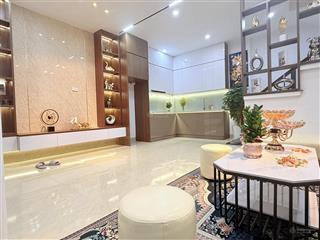 Bán gấp! mặt ngõ thái thịnh, 2 thoáng, cách ô tô 15m, ngõ thông kinh doanh, móng 7t, tặng nt, 46m2