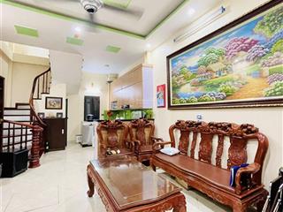 Bán nhà trung phụng, ngõ thông, ô tô đỗ gần, 2 thoáng, sân xe riêng, full nội thất, 37m2x5t.