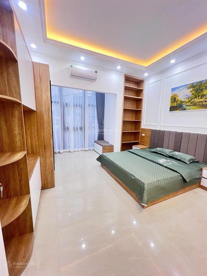 Mặt ngõ thịnh hào, 25m ra mặt phố, 2 thoáng, kinh doanh, ô tô gần, mới đẹp, tặng nt, sổ cc, 29m2*5t