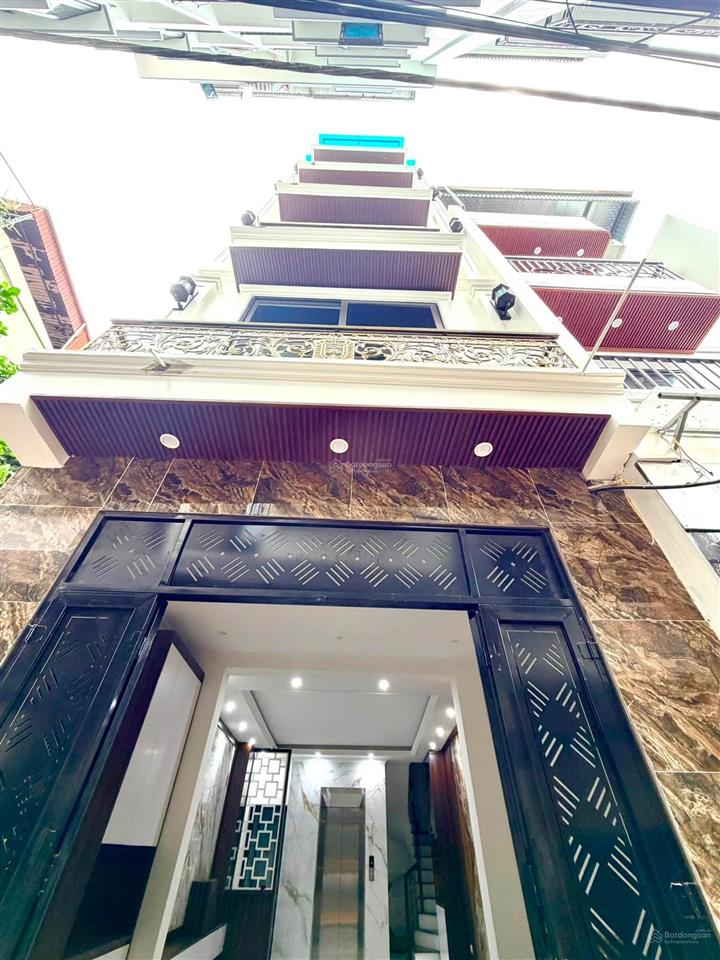 Bán nhà phố khâm thiên, lô góc, ngõ thông, ô tô đỗ gần, thang máy, sẵn nội thất ở luôn, 43m2*6t