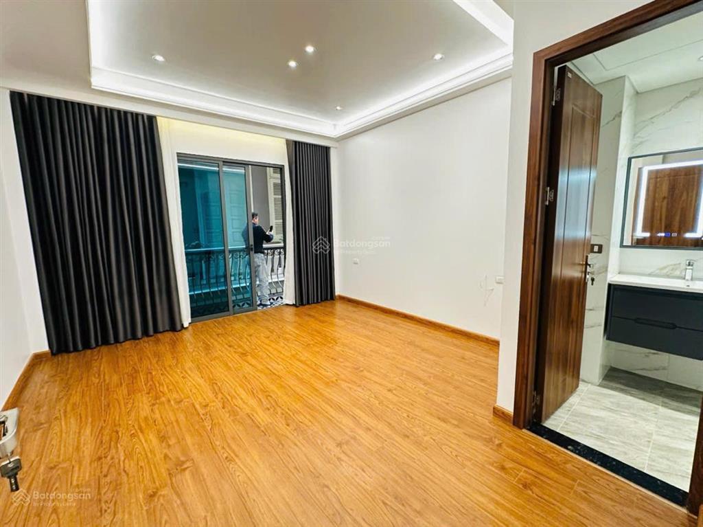 Siêu phẩm! ô chợ dừa, nhà mới koong, ngõ nông, 7 tầng thang máy, tiện ích bạt ngàn, ở sướng