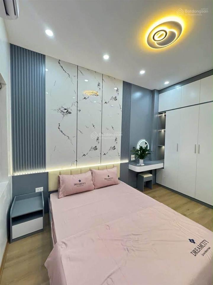 Siêu đẹp! phan văn trị, ngõ nông, 15m ra ô tô, gần phố tôn đức thắng, bãi đỗ ô tô ngày đêm, 30m2*5t