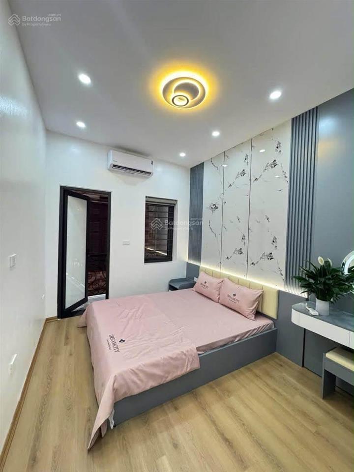 Siêu đẹp! phan văn trị, ngõ nông, 15m ra ô tô, gần phố tôn đức thắng, bãi đỗ ô tô ngày đêm, 30m2*5t