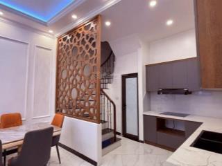 Bán nhà riêng tại văn cao, 7,2 tỷ, 40m2, 3pn, 5wc, đầy đủ nội thất
