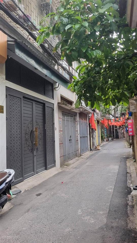 Bán nhà thái thịnh ngõ thông, 30m ra ô tô dừng đỗ, nhà mới, sân riêng, sổ nở hậu, không qh, 38m2x5t