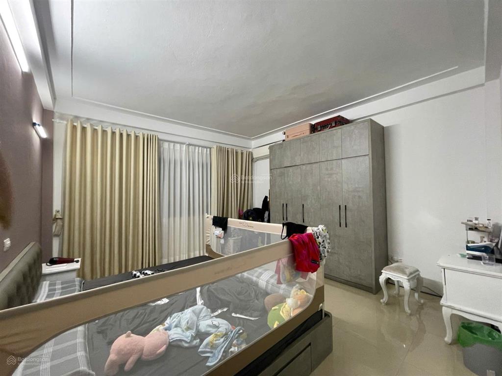 Cho thuê nhà 30m², 4 tầng, điện nước tự trả, phúc lợi, hà nội, giá 7,5 triệu/tháng