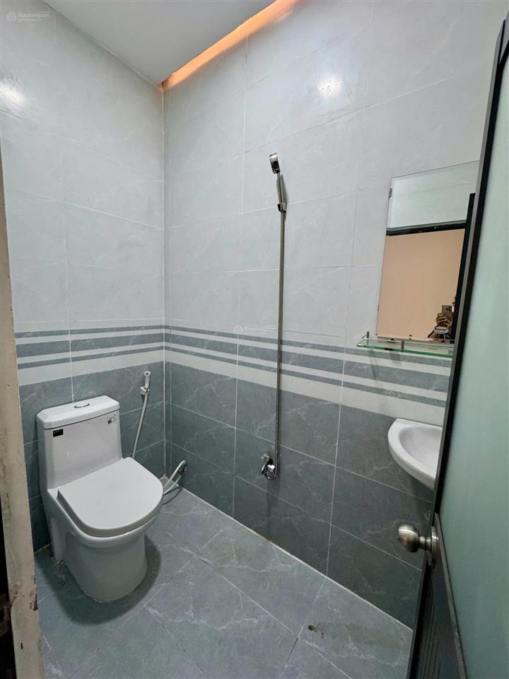 Mặt bằng kinh doanh ngay sân golf tân sơn nhất gò vấp