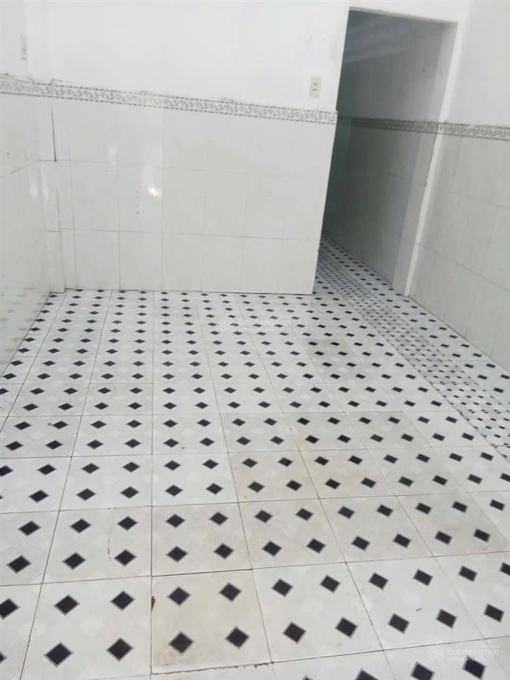 Nhà nguyên căn 2 pn 2 wc ngay công viên làng hoa gò vấp