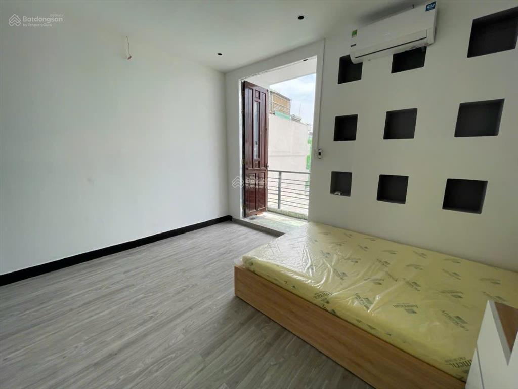 1 pn + 1 pk ngay emart phan huy ích gò vấp