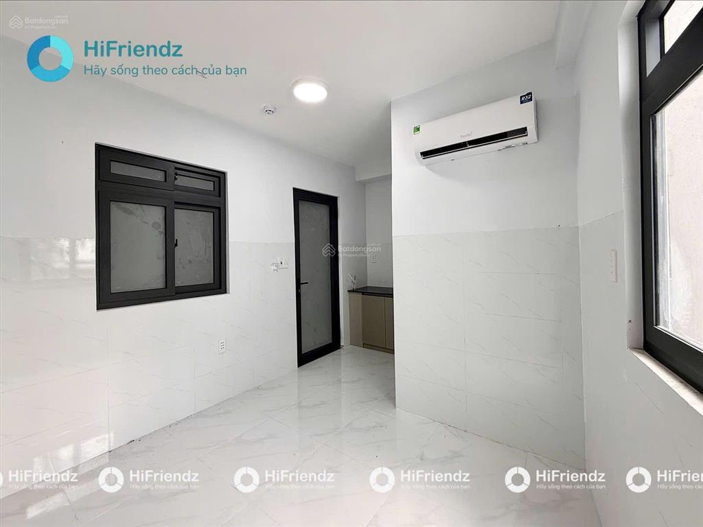 Duplex mới xây ngay đh nguyễn tất thành