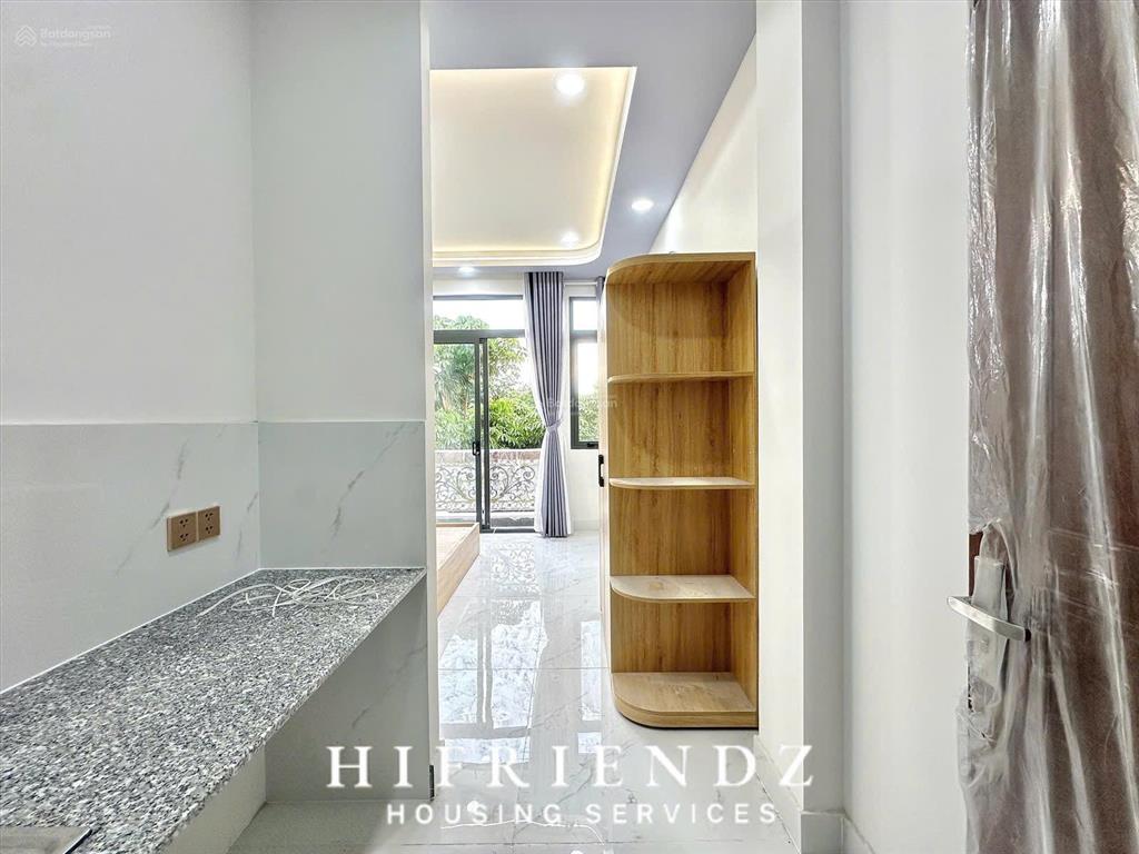 Studio ban công full nội thất ngay đại học nguyễn tất thành q12