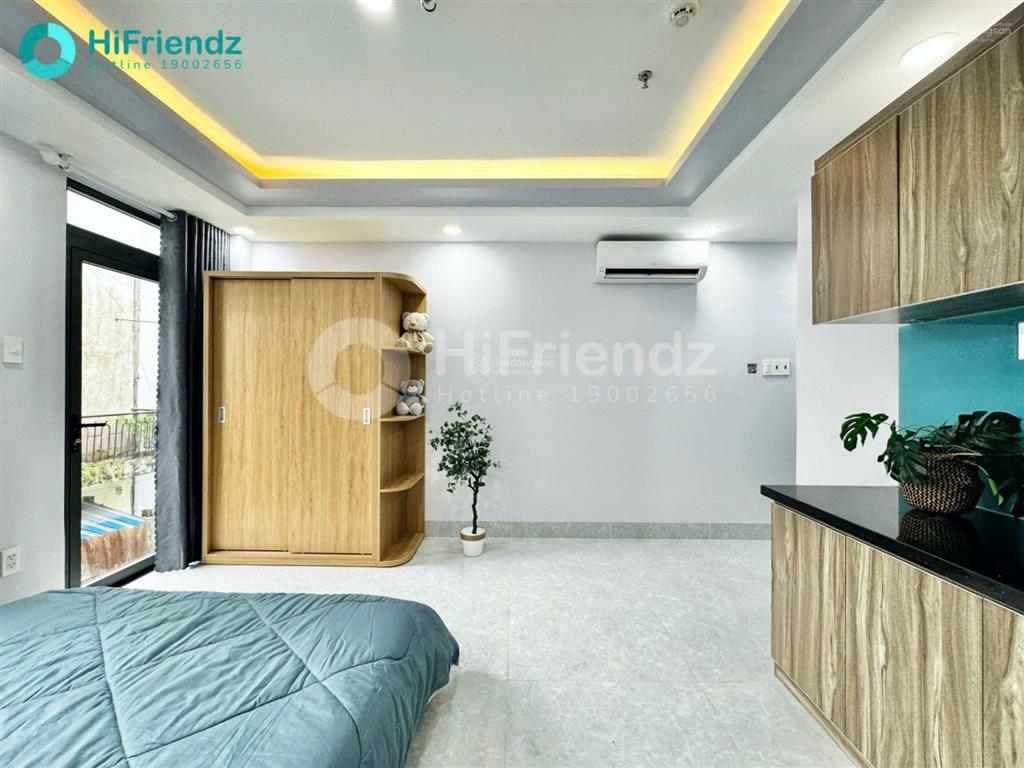 Studio ban công ngay đại học nguyễn tất thành q12