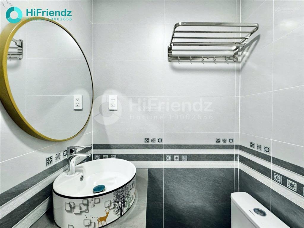 Studio ban công ngay đại học nguyễn tất thành q12