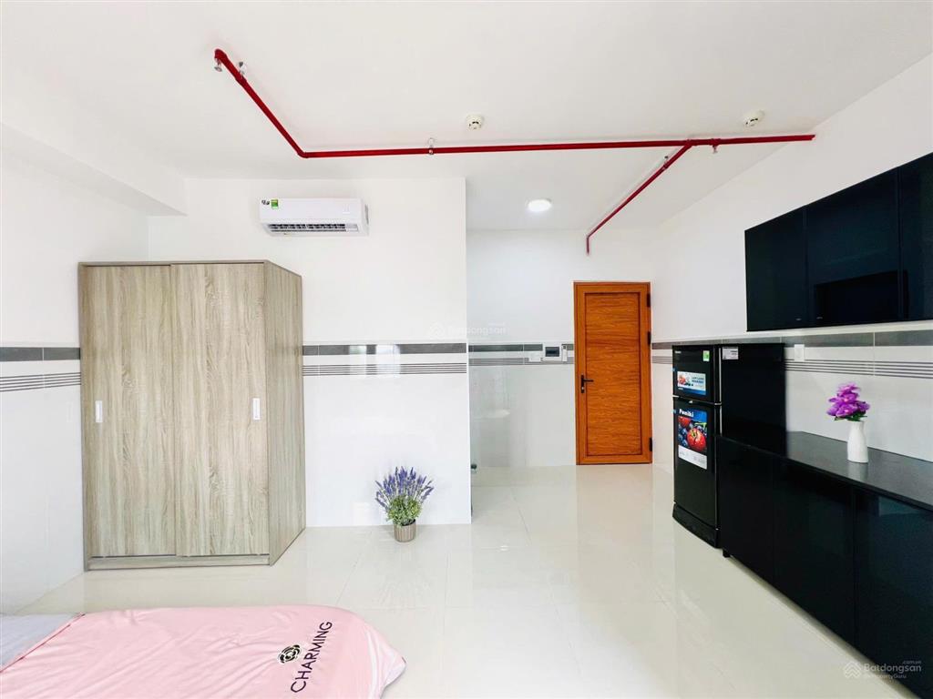 Studio ban công 40m2 ngay đh ntt q12