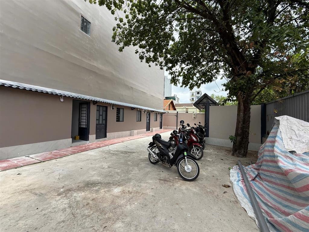 Duplex mới xây đi bộ qua đh ntt q12