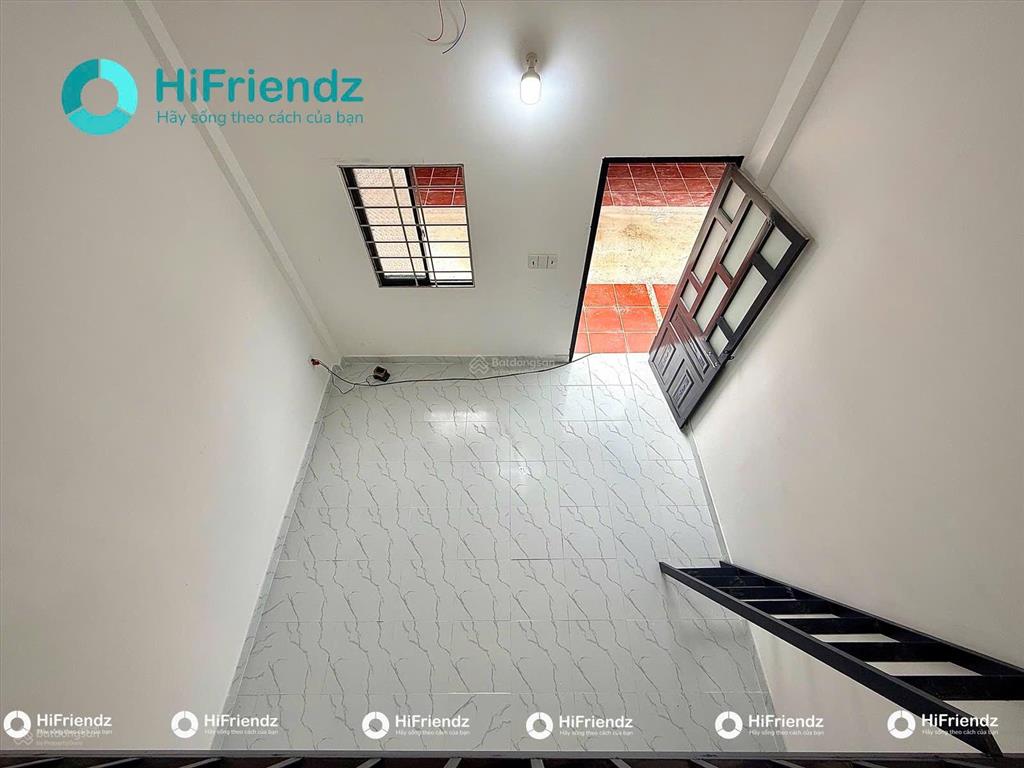 Duplex mới xây đi bộ qua đh ntt q12