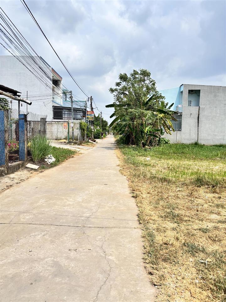 102m2 đất thổ cư 100% đường xe hơi cách chợ đại phước 600m