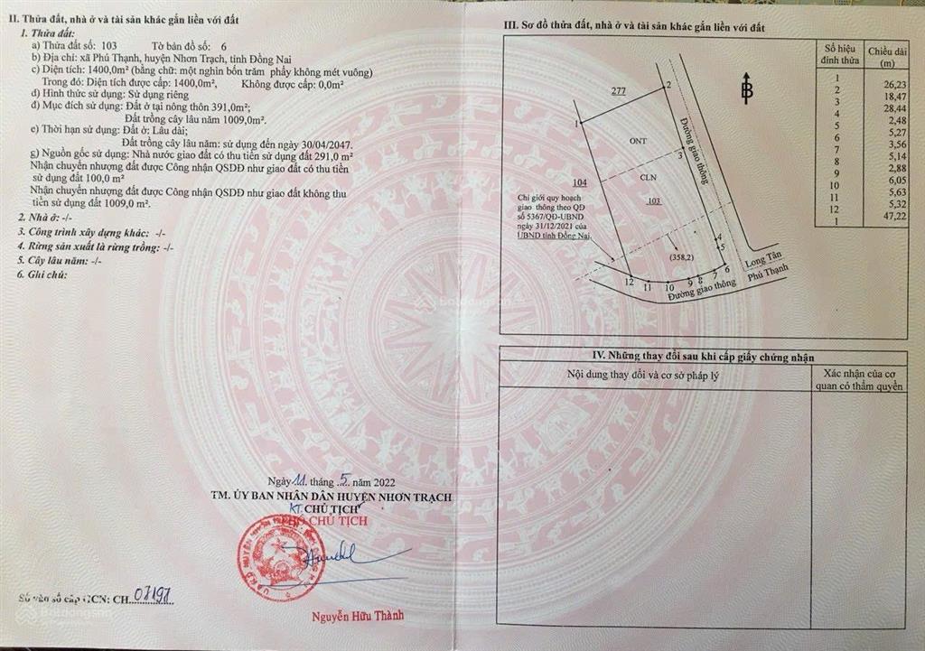 Bán lô góc 2 mặt tiền đường dt 1400m2 có sẵn 391m2 thổ cư