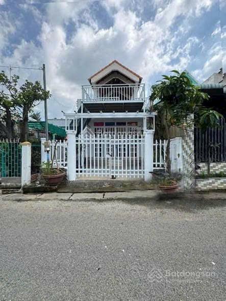 Cần bán nhà 1 trệt, 1 lầu hoàn công đầy đủ diện tích 168m2 giá 3,7 tỷ