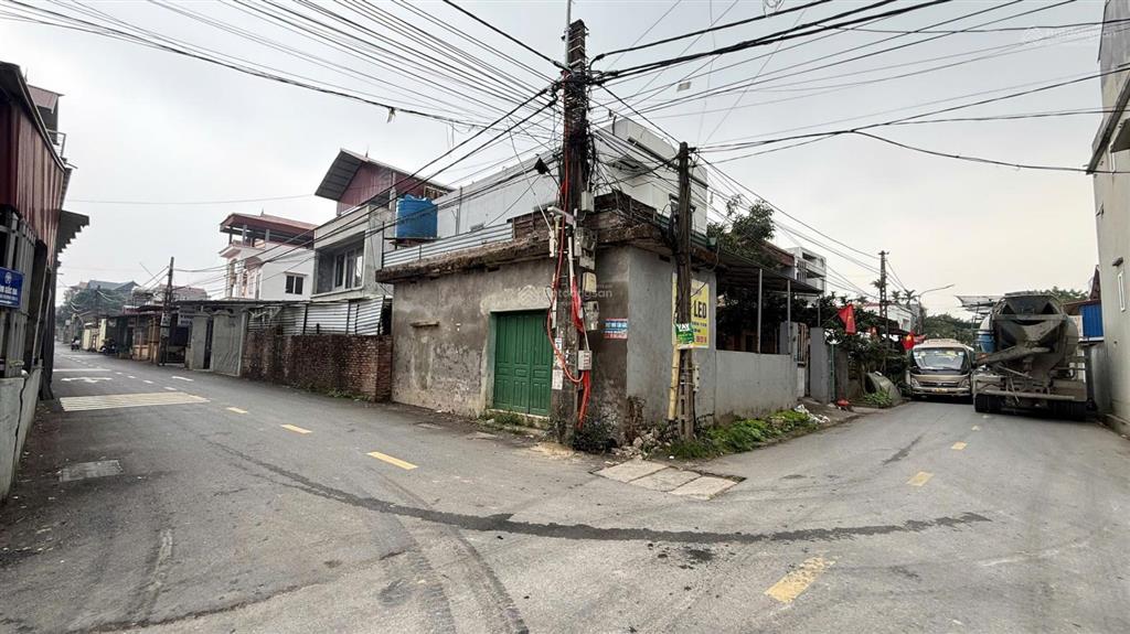 Đất dân tách lần đầu  80m mt 5,5m  không quy hoạch  thụy hương  phú cường.