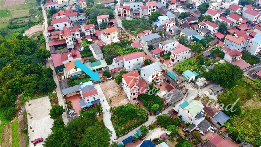 Hàng phân lô f0 nội bài  83m2 đường rộng 4m  hơn 1km ra tới sân bay nội bài