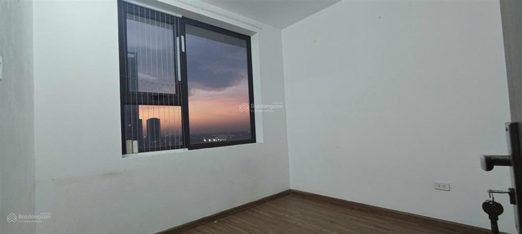 Chính chủ cần bán gấp căn cc nt home 109 nhổn  57m2  2pn2wc nt cơ bản  view siêu đẹp 3.85 tỷ