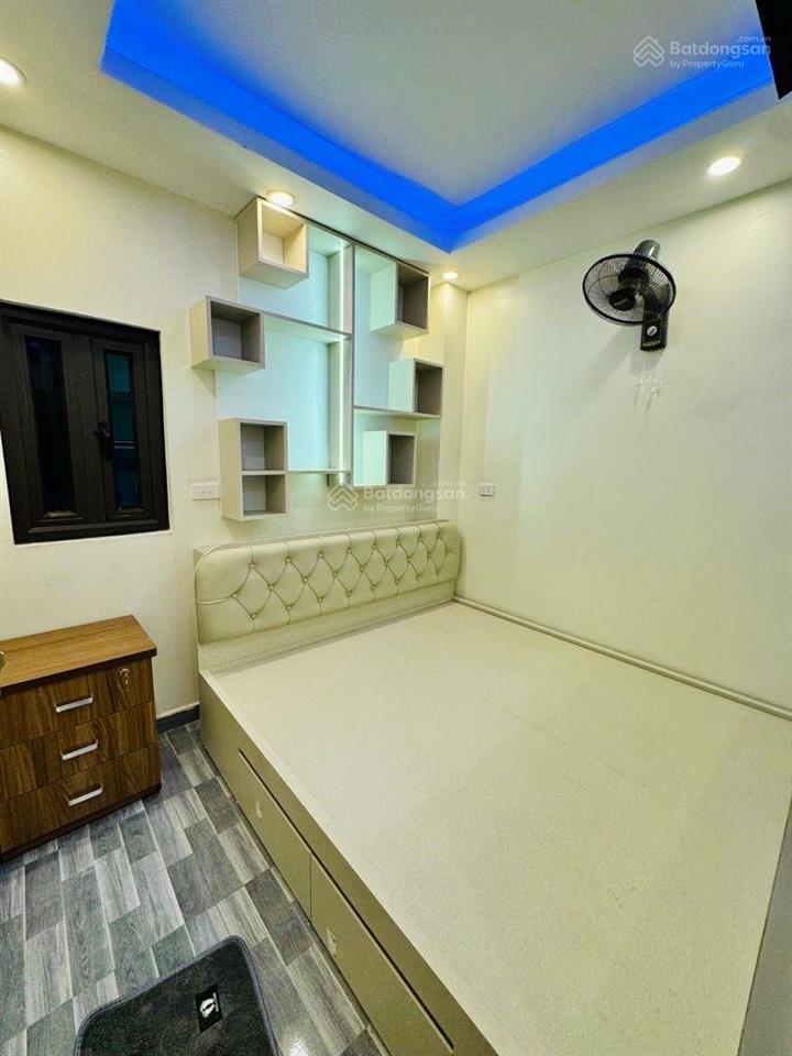 Bán nhà riêng tại tân khai, 2,4 tỷ, 25m2, 2pn, 2wc, 3 tầng, chính chủ
