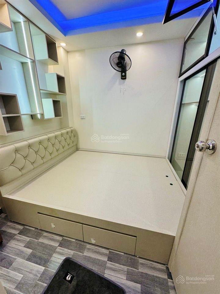Bán nhà riêng tại tân khai, 2,4 tỷ, 25m2, 2pn, 2wc, 3 tầng, chính chủ