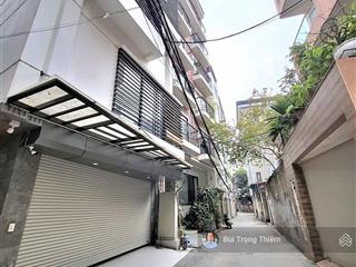 Bán nhà 5 tầng gần hồ bồ đề, long biên vài mét ra ngõ ô tô thông, cạnh chợ và trường tiểu học