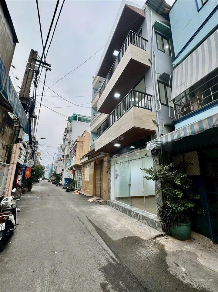 Bán nhà âu cơ q11, mt nội bộ 8m gần lê đại hành, 3 tầng, 30m², 4pn, giảm còn 6.68 tỷ.  0876 410 ***