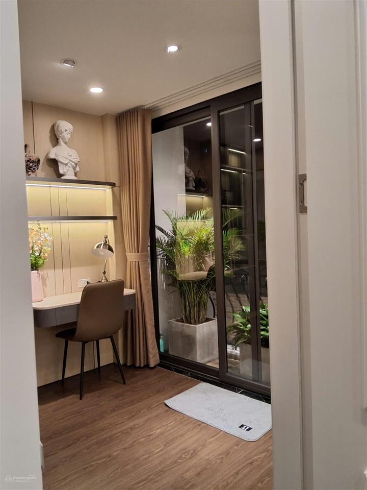 Nhà là nơi để về lõi hai bà trưng 40m 5 tầng 4pn đẹp full đồ ở ngay sổ đỏ ko quy hoạch chỉ 11,5 tỷ