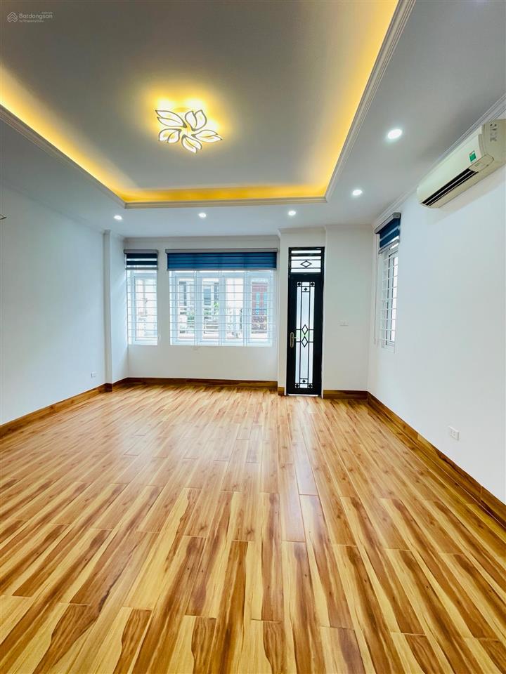 Thanh xuân gần vành đai 2,5 diện tích 40m 5 tầng mt5m ô tô đỗ cửa vào nhà lô góc mới chỉ 10.5 tỷ